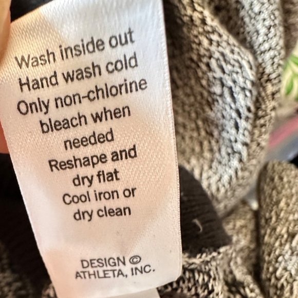 Athleta Dress Gray Black Merino Wool Sweater Midi Sleeveless Knit Athletic Dress - Picture 8 of 9